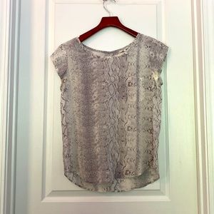 Adorable printed Joie blouse, 100% silk, size small